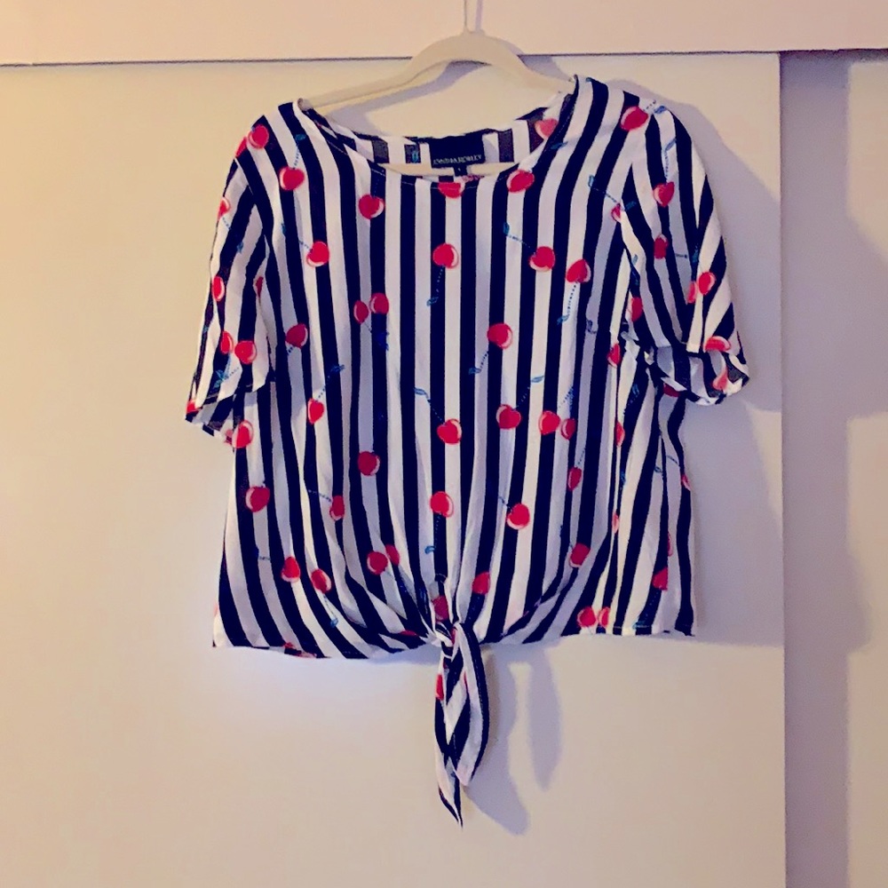 Cynthia Rowley size: L blouse 👚 black and white